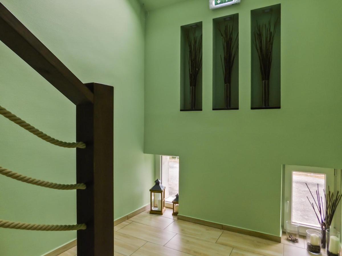 Bed and Breakfast Korona Panzio Levél Esterno foto
